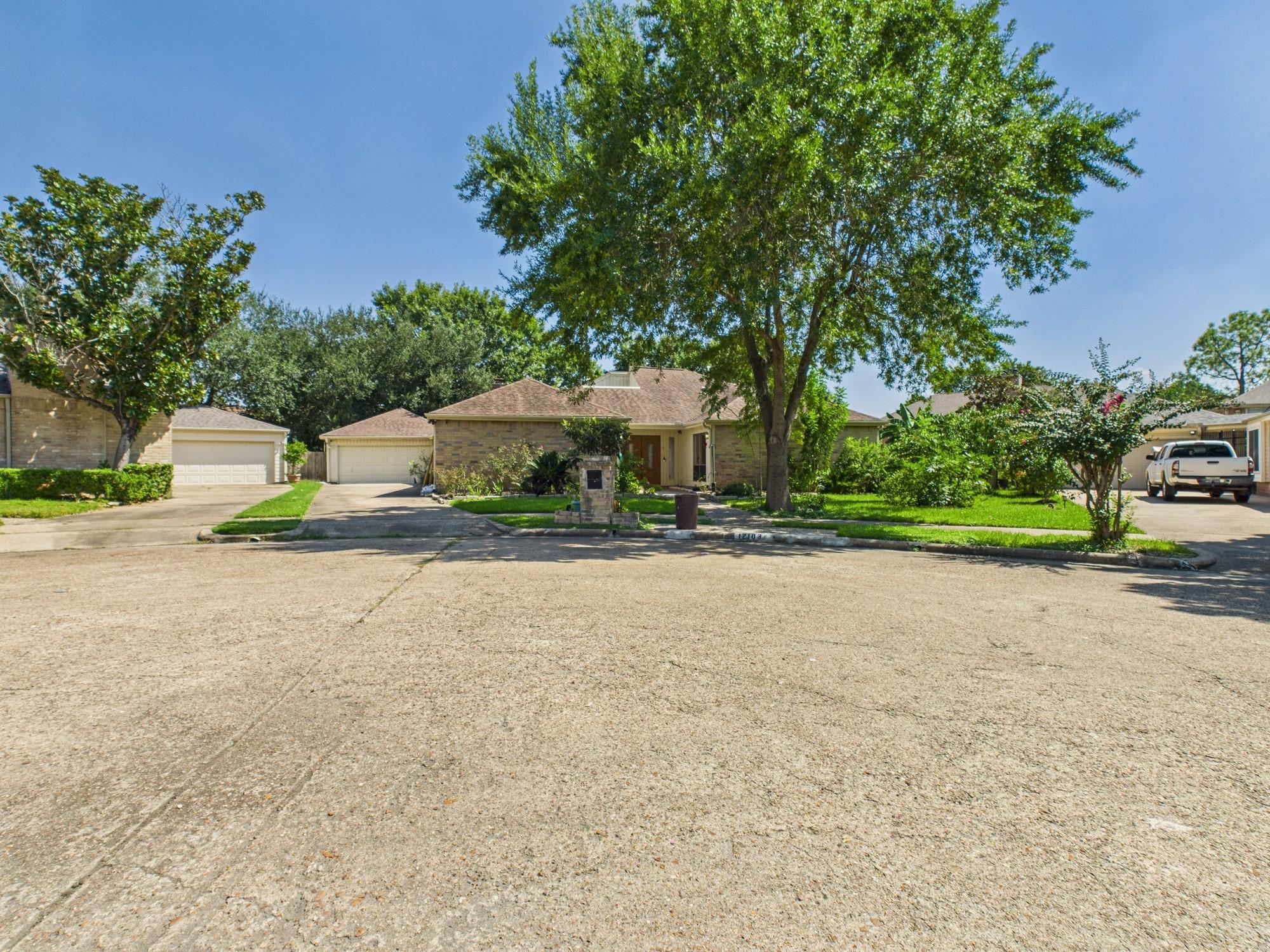 12103 Ella Lee Lane