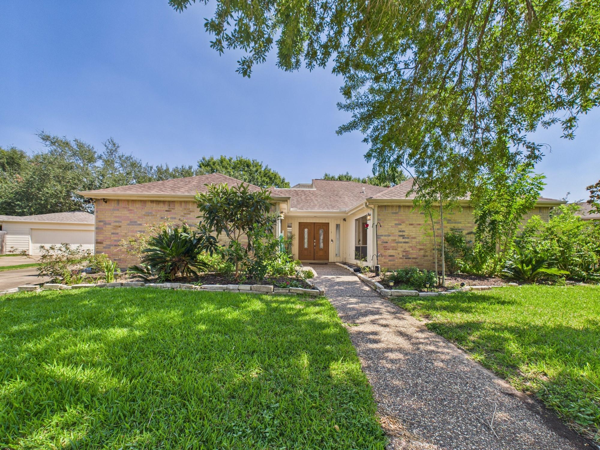 12103 Ella Lee Lane