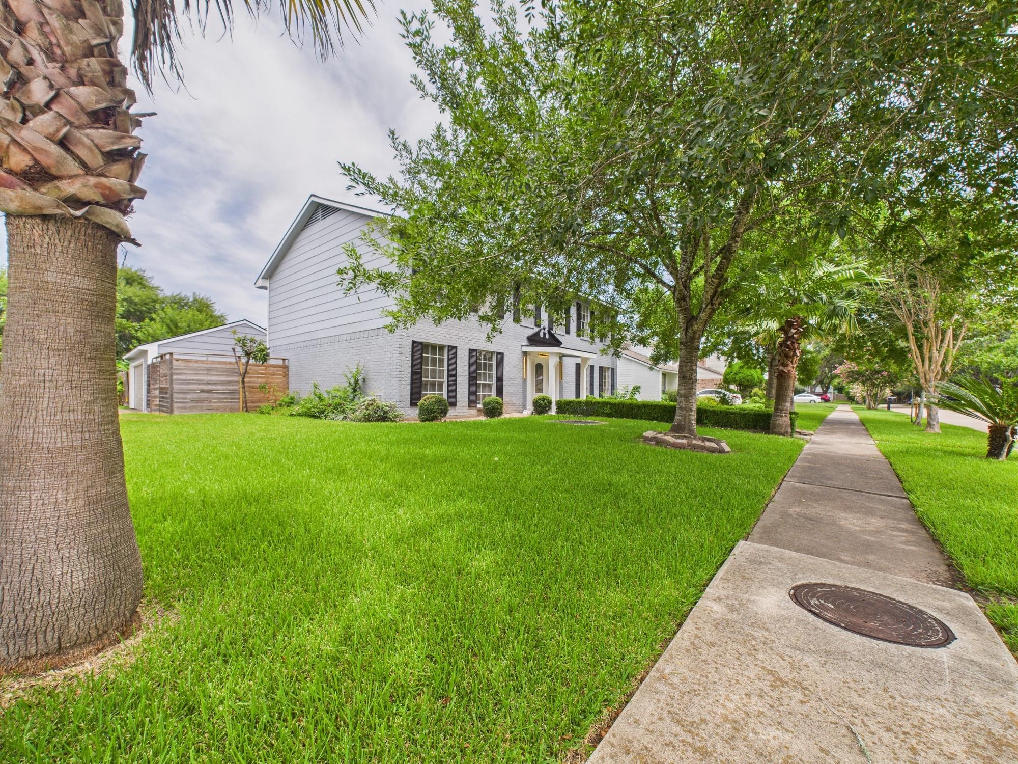 459 Woodrail Drive