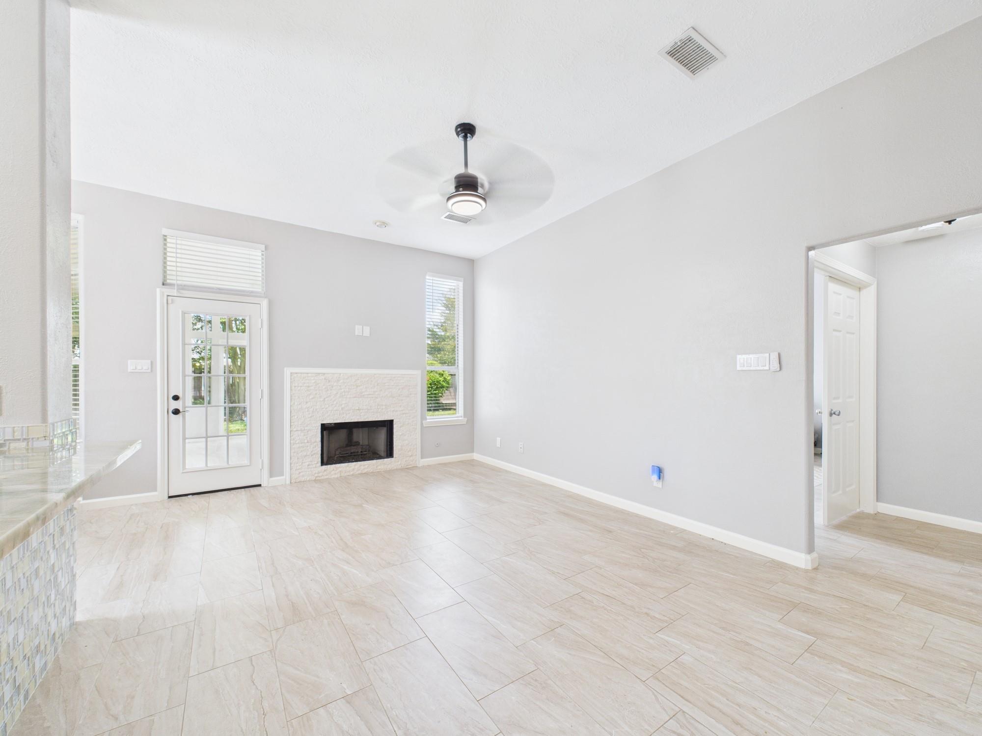 20922 Whitevine Way