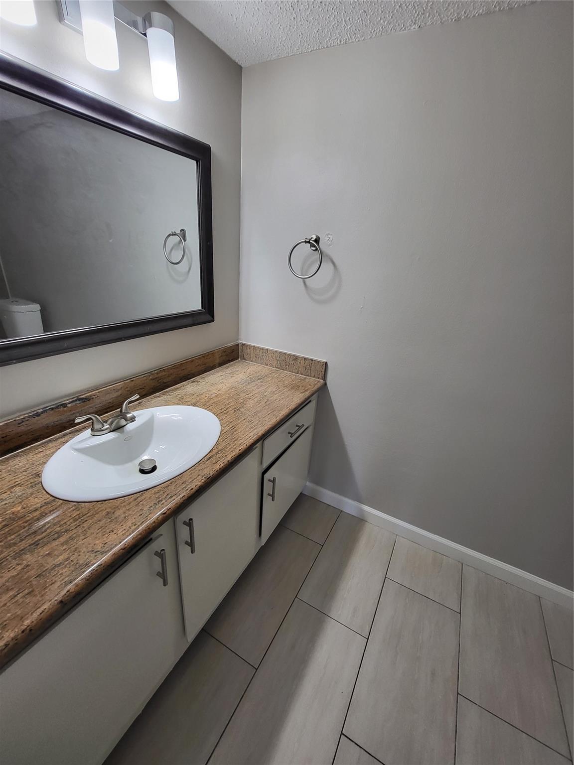 2818 S Bartell Drive # 312