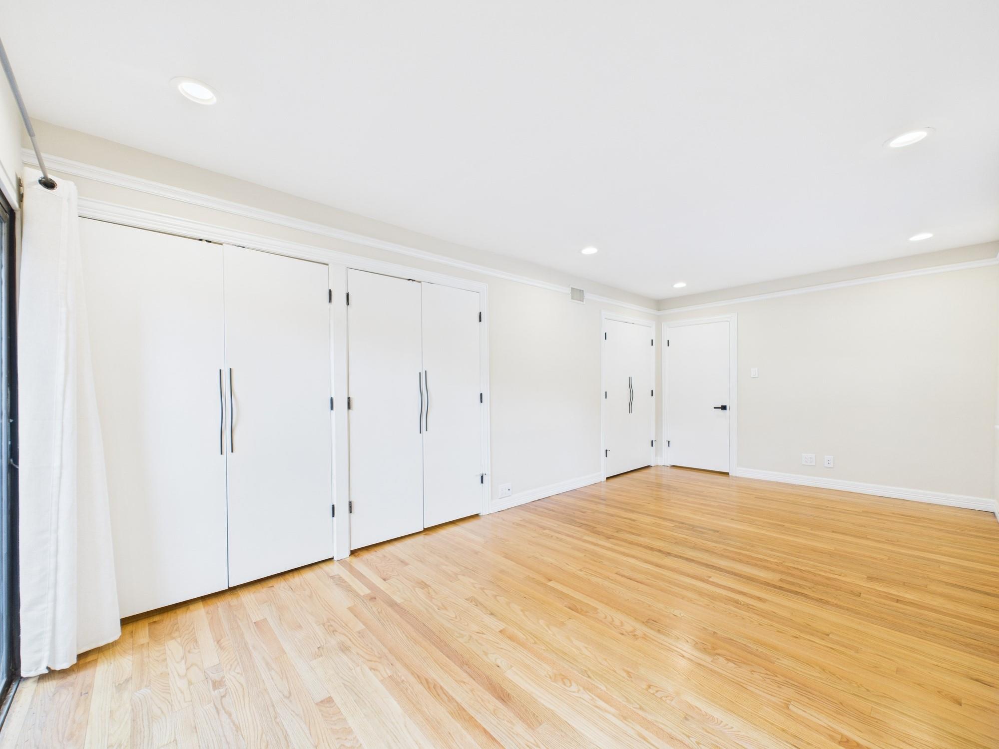 2432 Chimney Rock Road