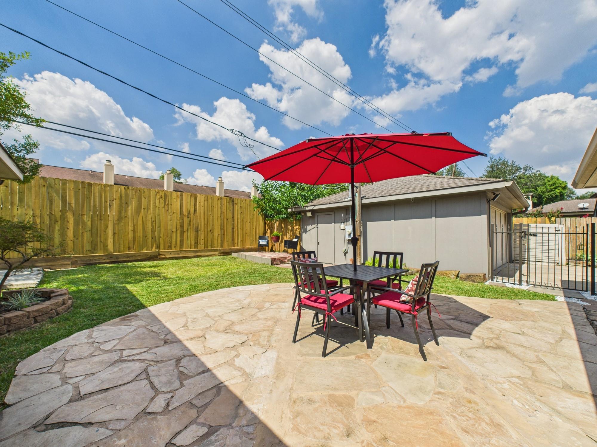 2432 Chimney Rock Road