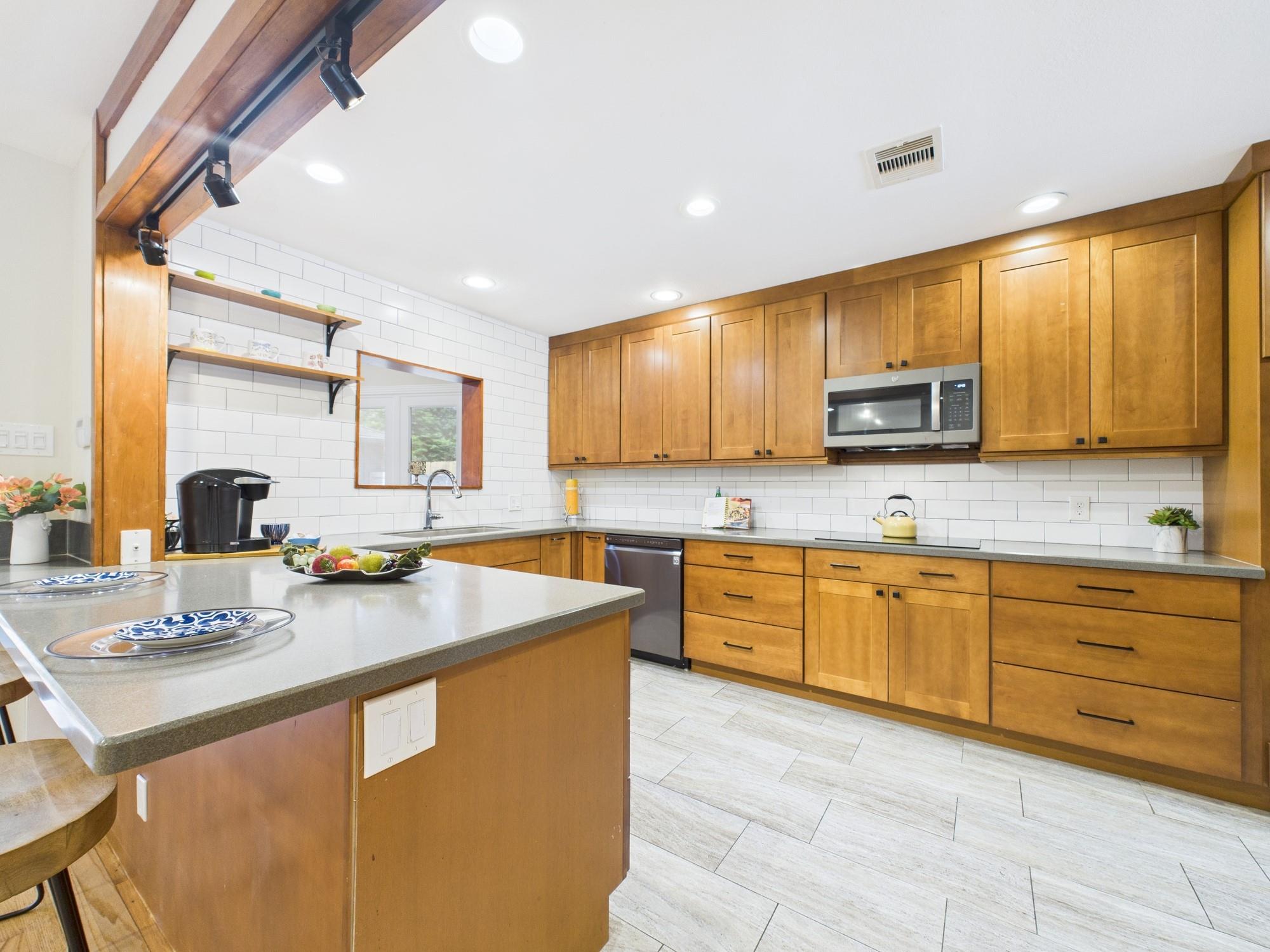 2432 Chimney Rock Road