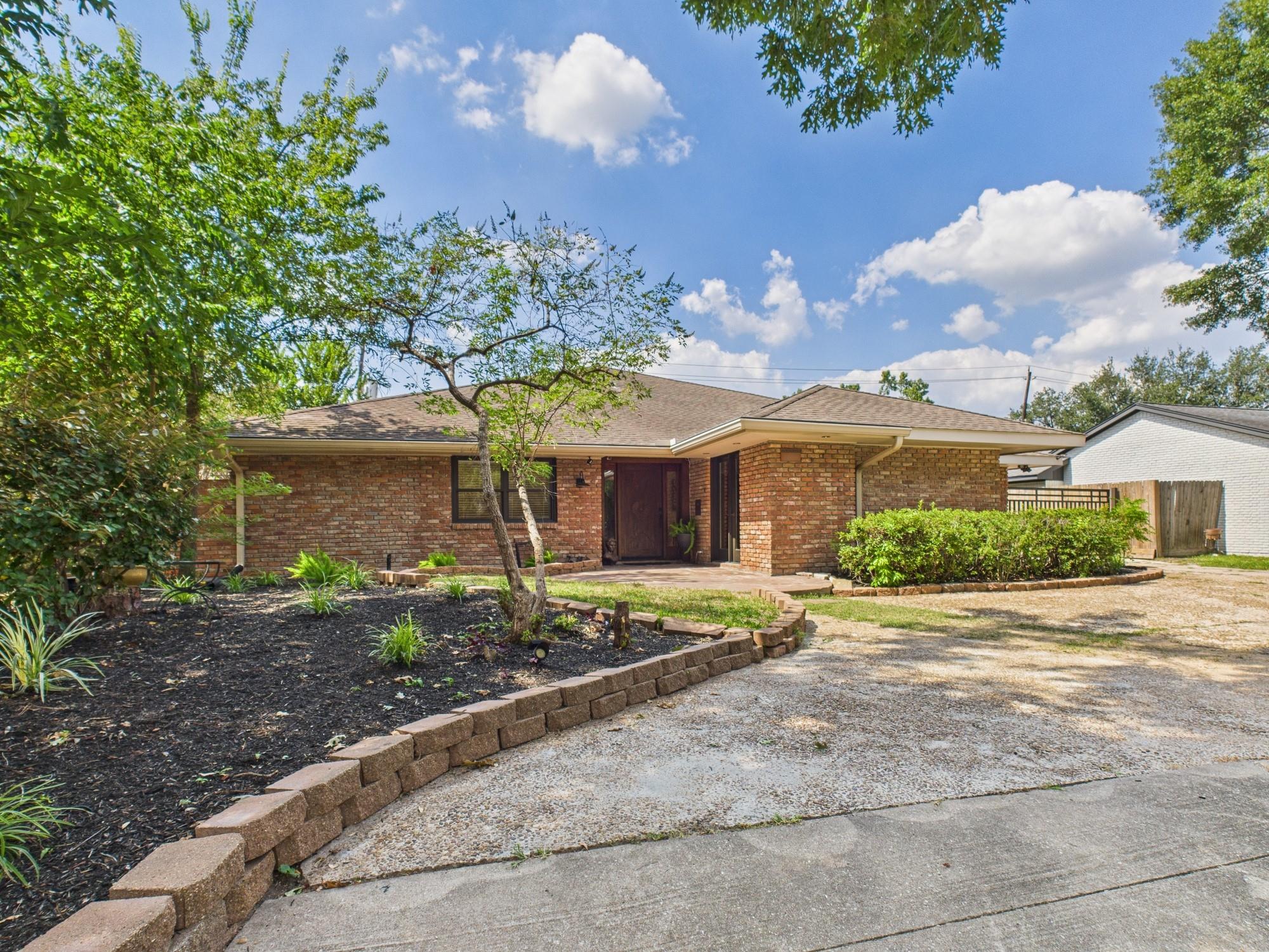 2432 Chimney Rock Road