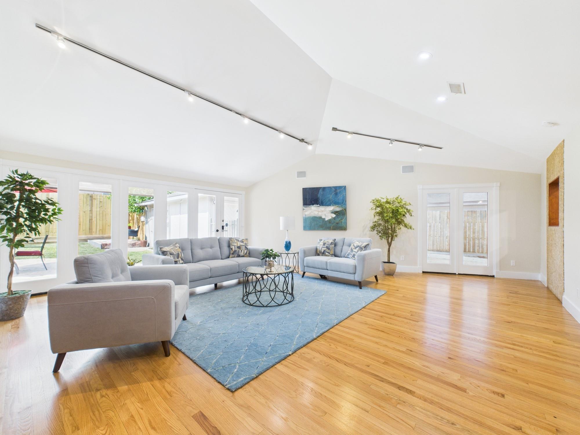 2432 Chimney Rock Road
