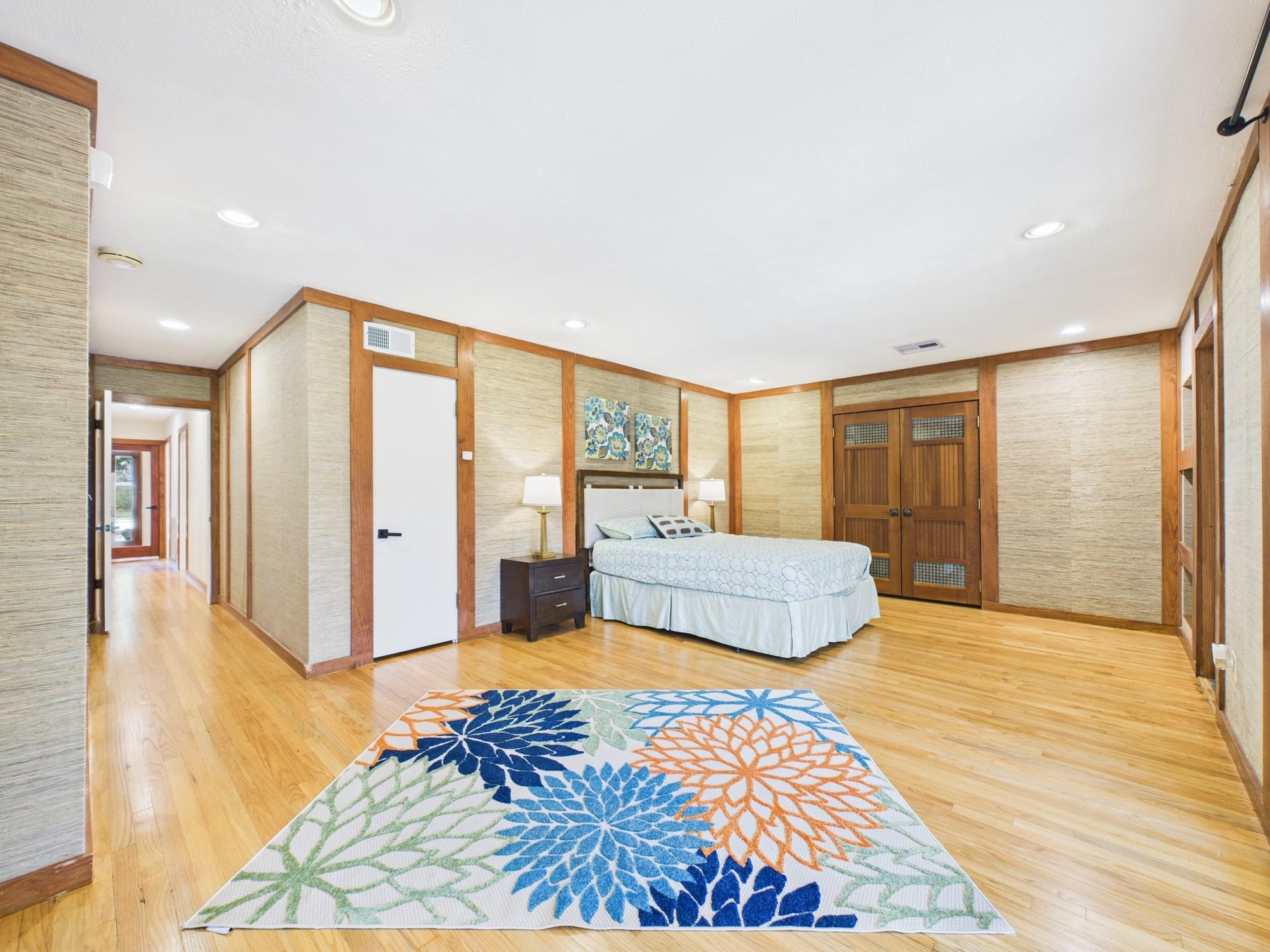 2432 Chimney Rock Road