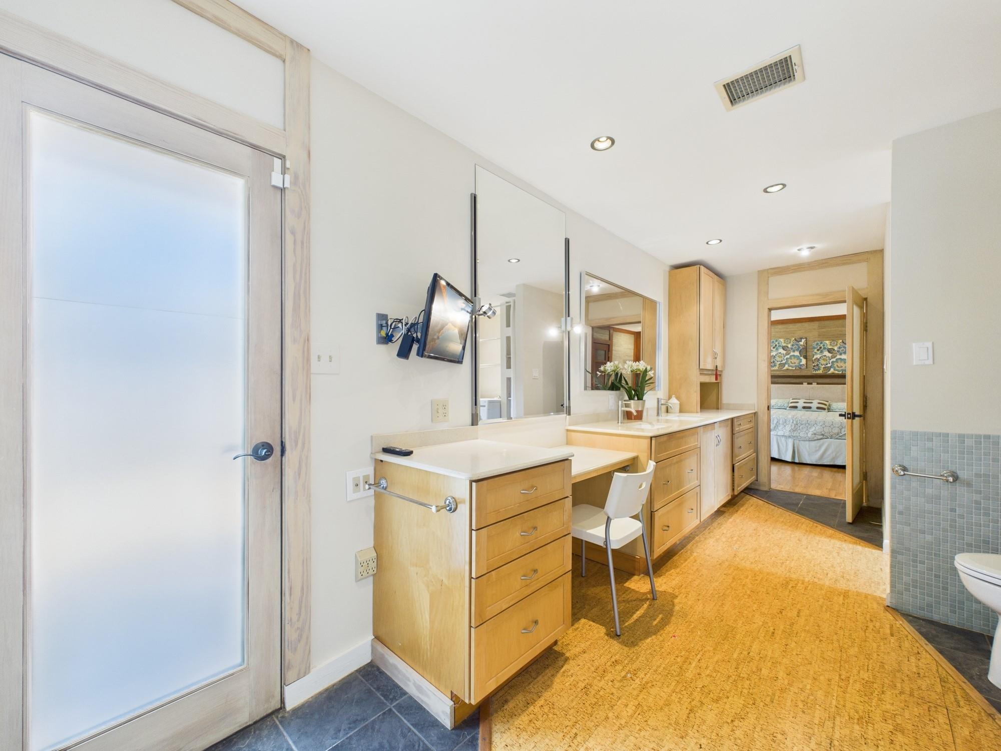 2432 Chimney Rock Road