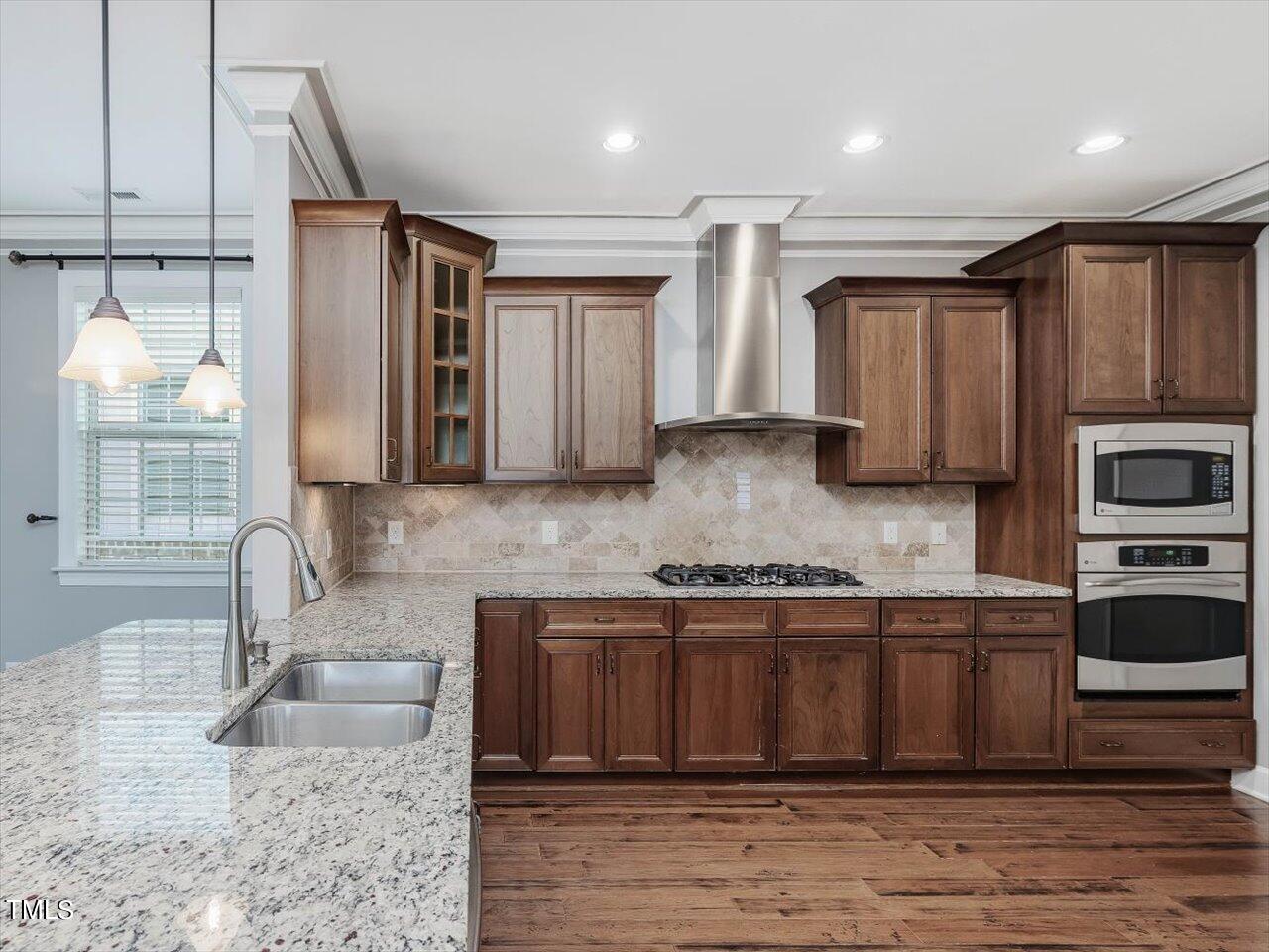 1315 English Cottage Lane