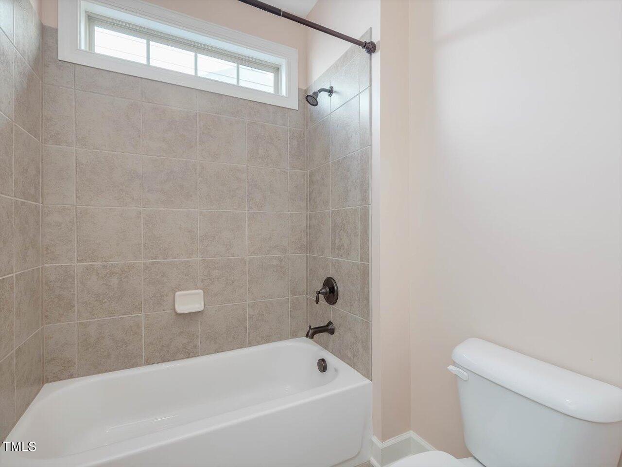 1315 English Cottage Lane