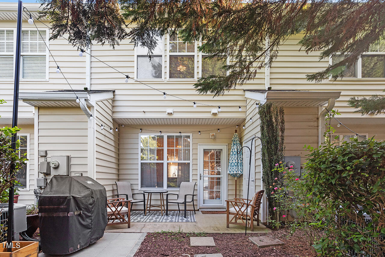 5107 Singing Wind Drive