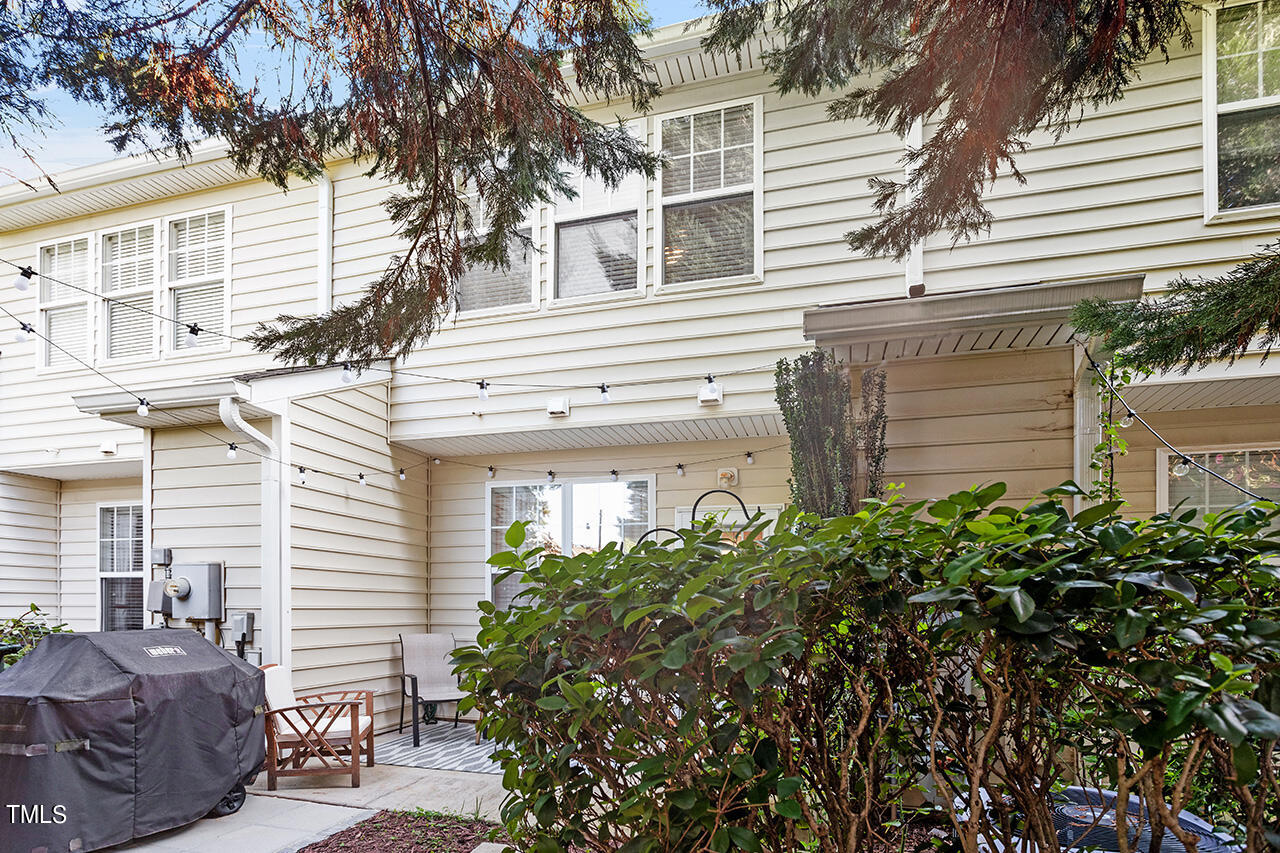 5107 Singing Wind Drive