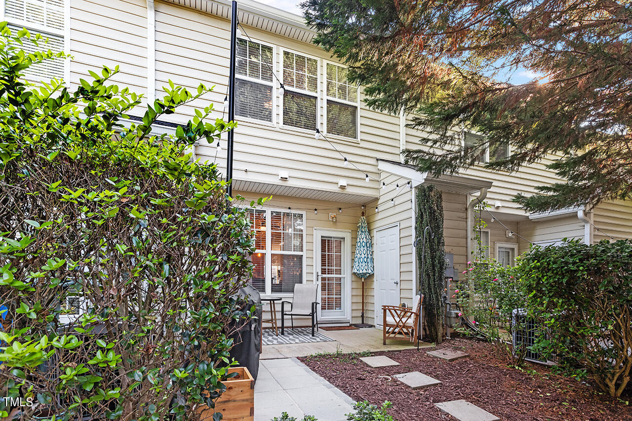 5107 Singing Wind Drive