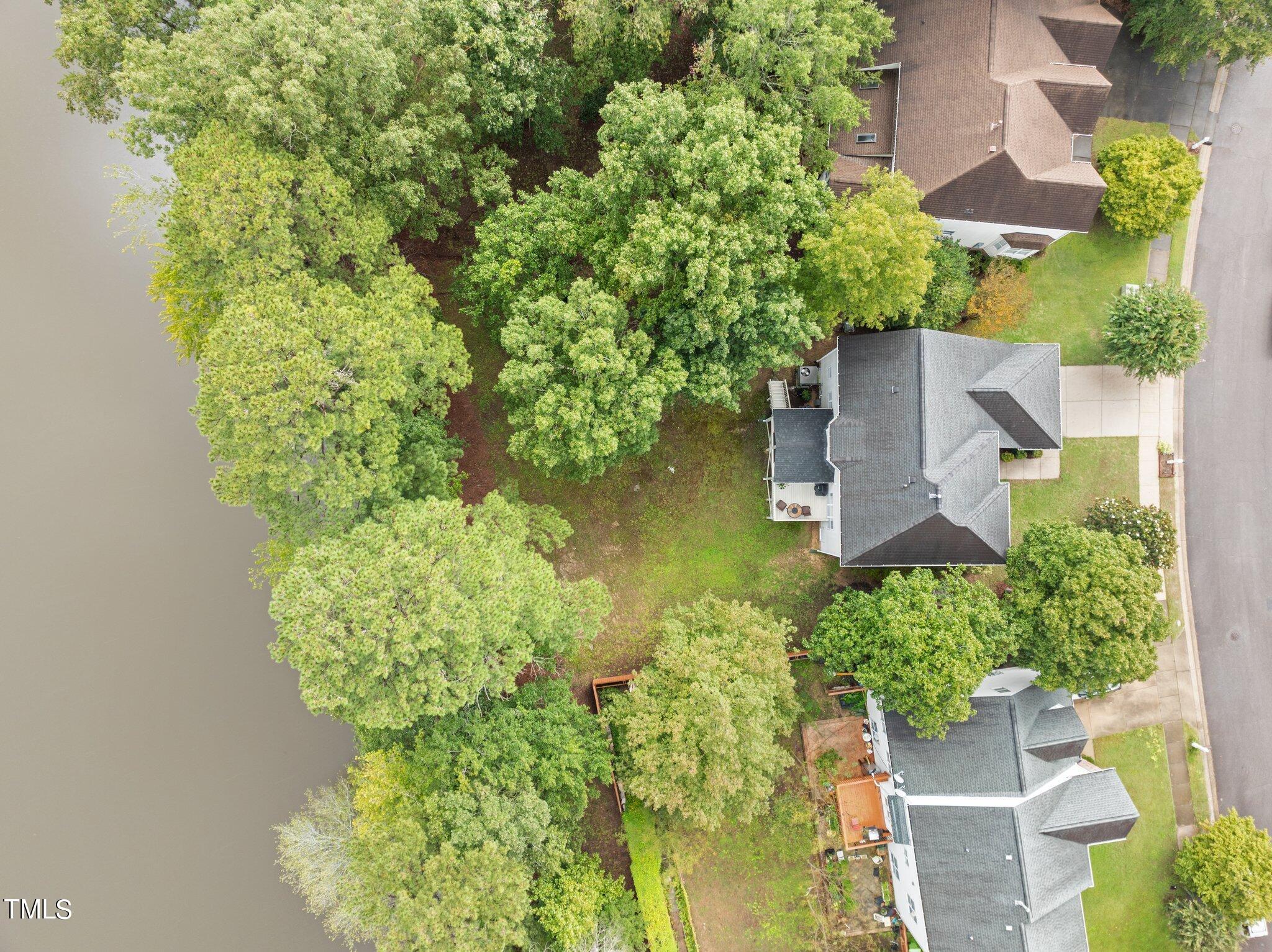 5256 Pinehall Wynd