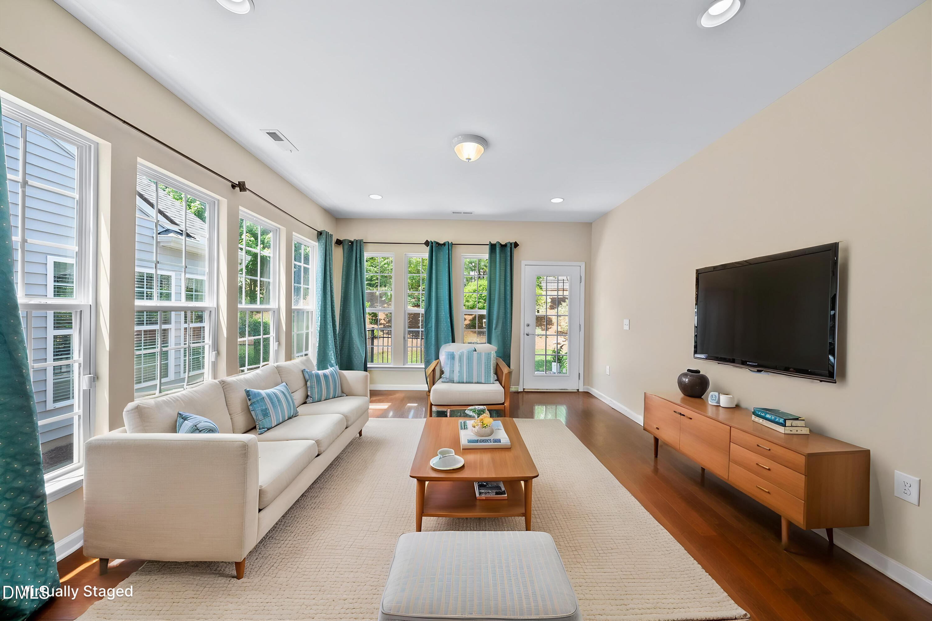 604 Bloomsbury Place