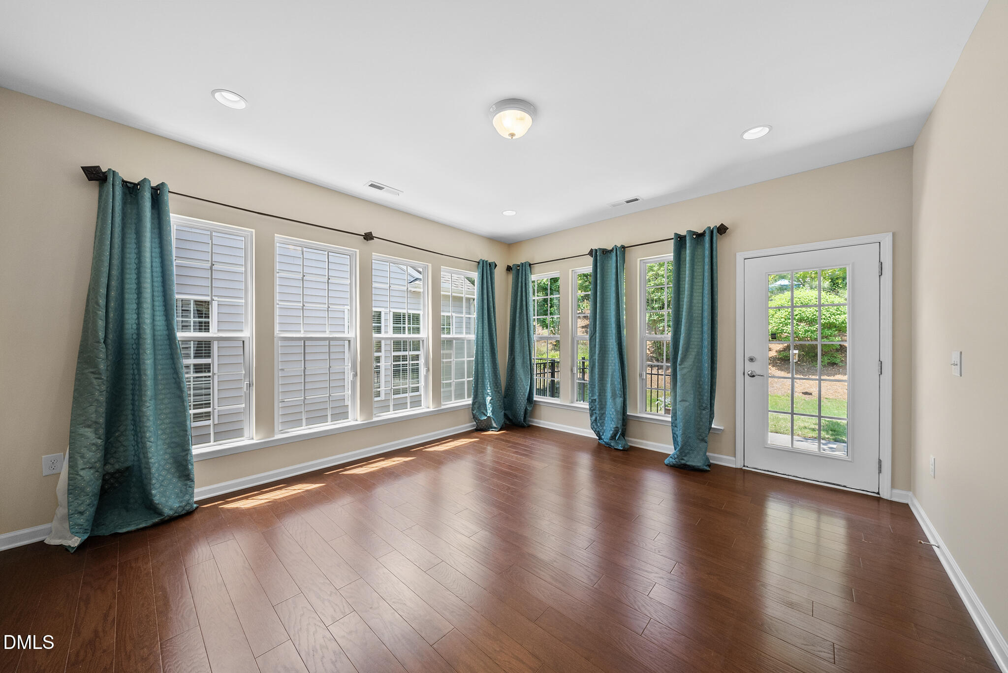 604 Bloomsbury Place