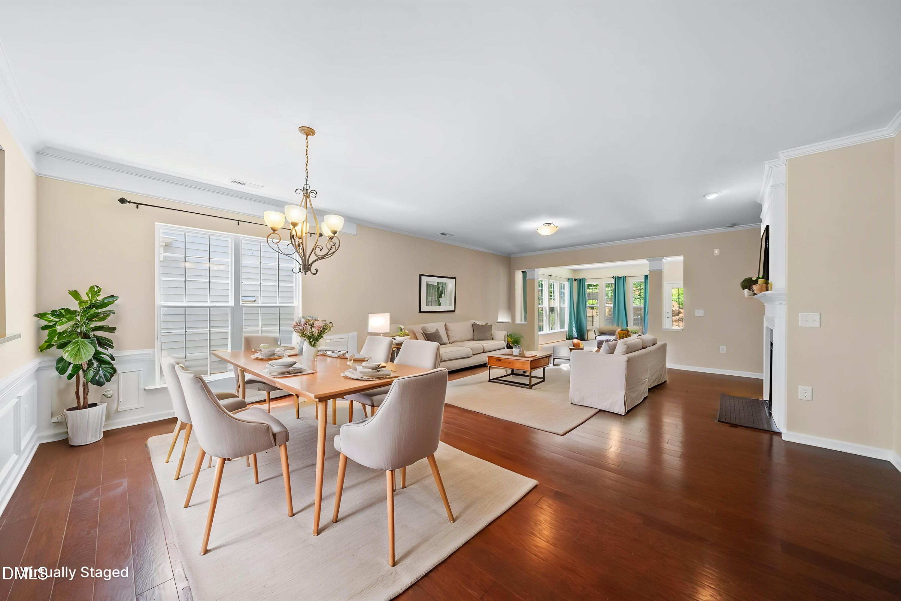 604 Bloomsbury Place