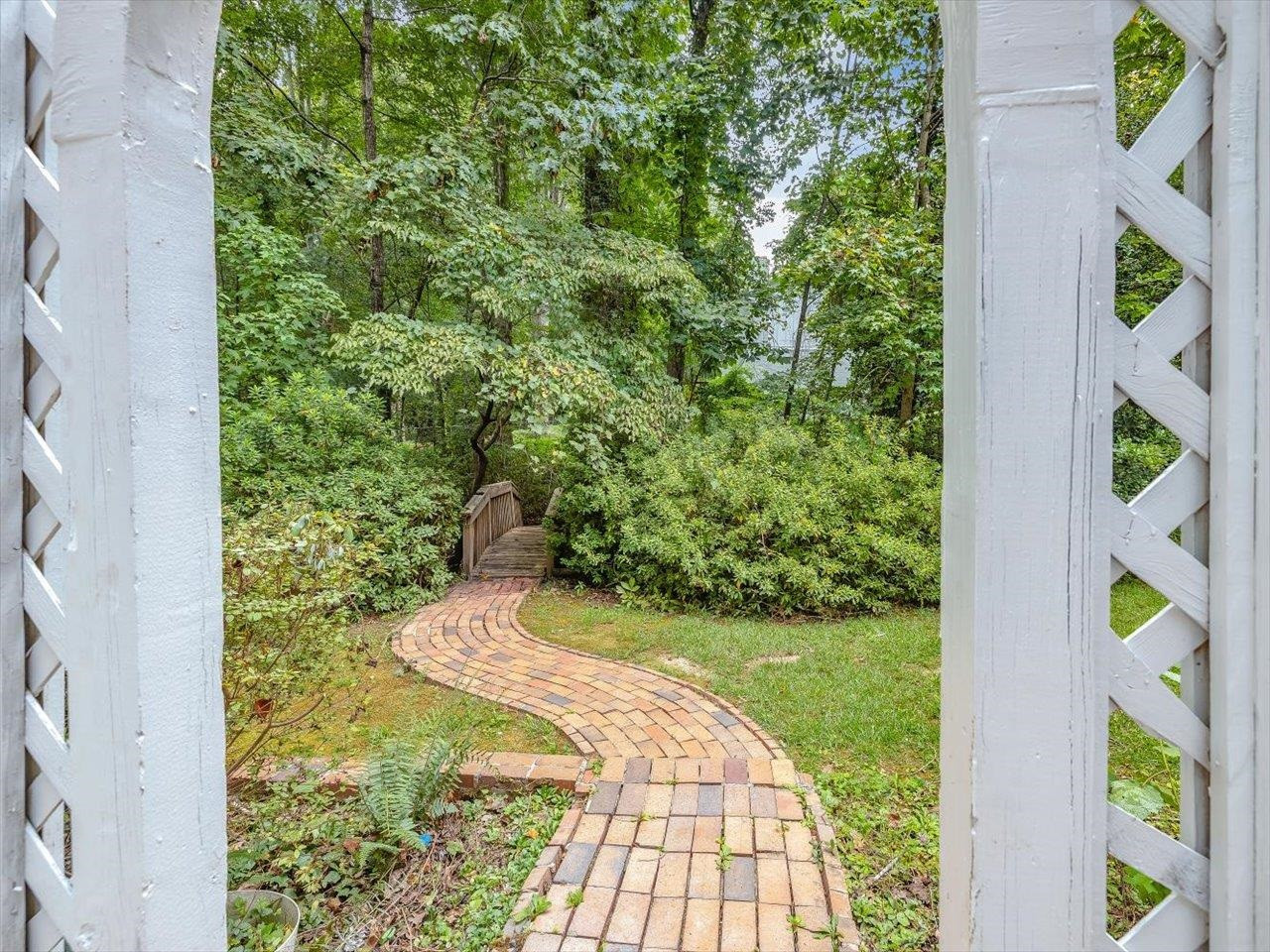 4725 Oak Park Road