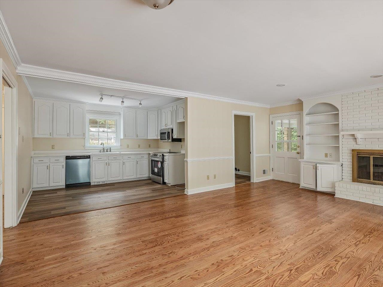 4725 Oak Park Road