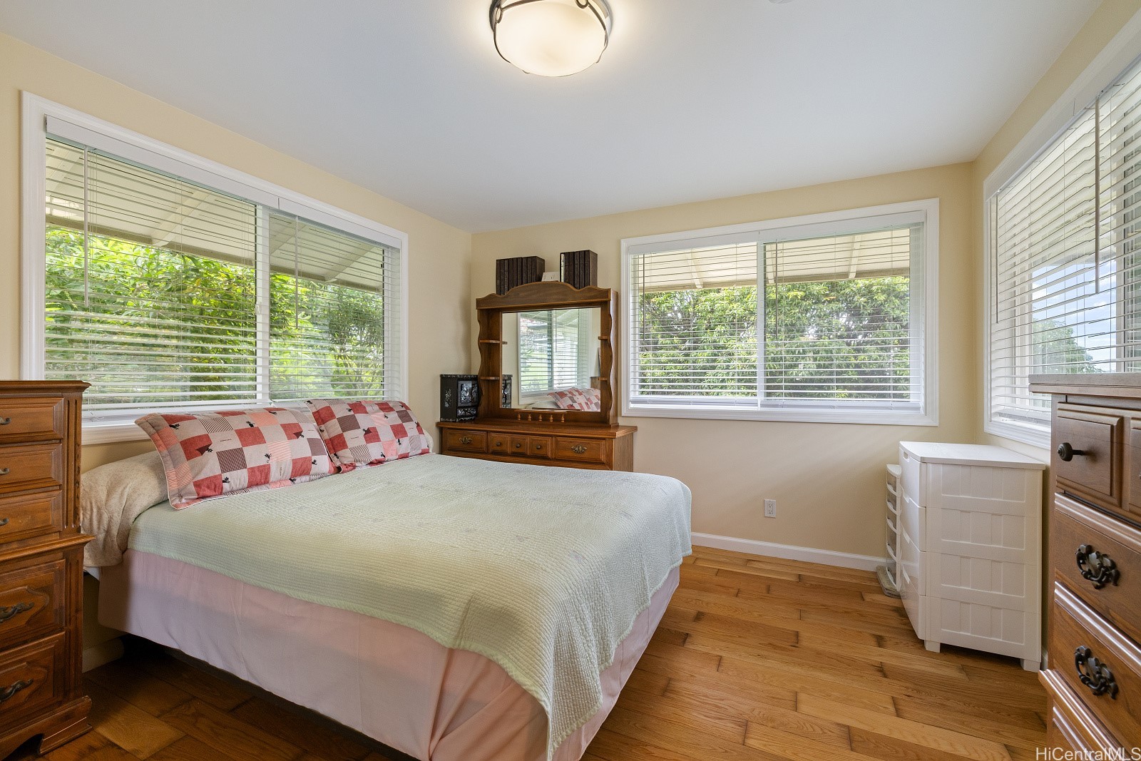 3137 Woodlawn Drive