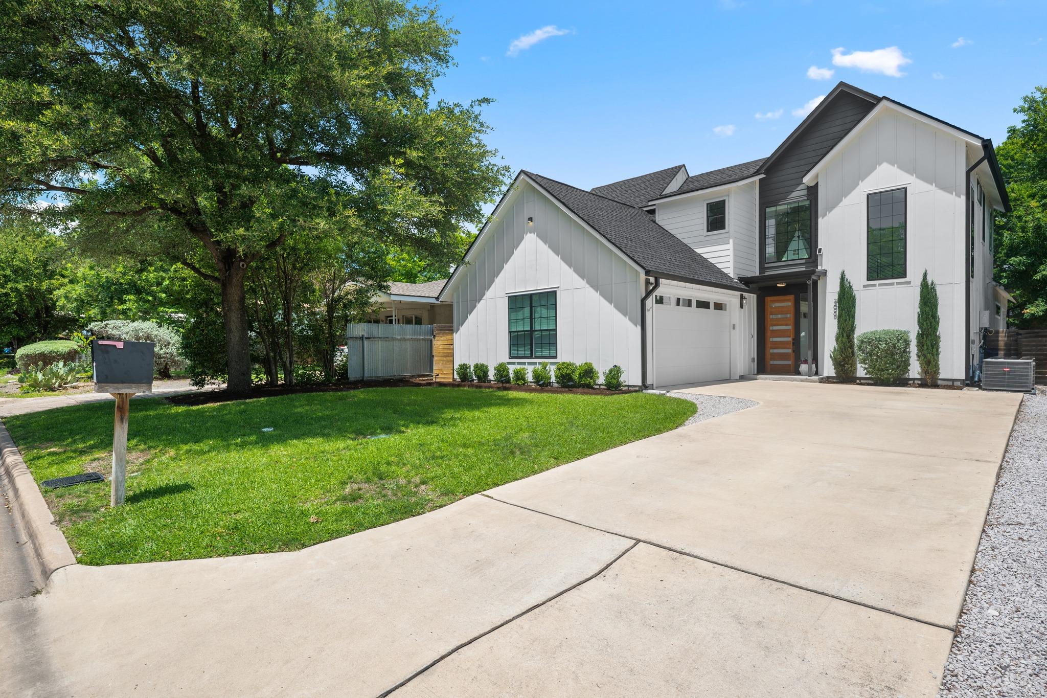 306 Nelray BLVD