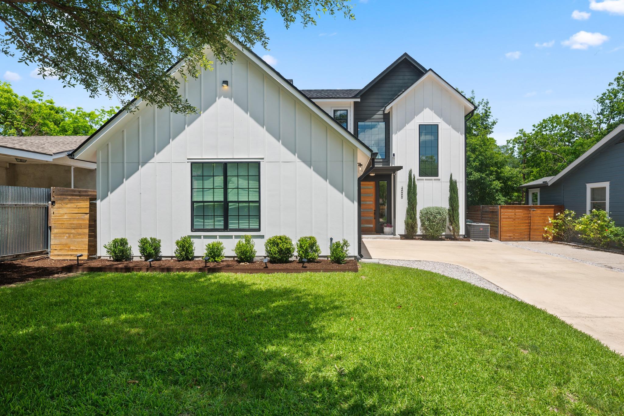 306 Nelray BLVD