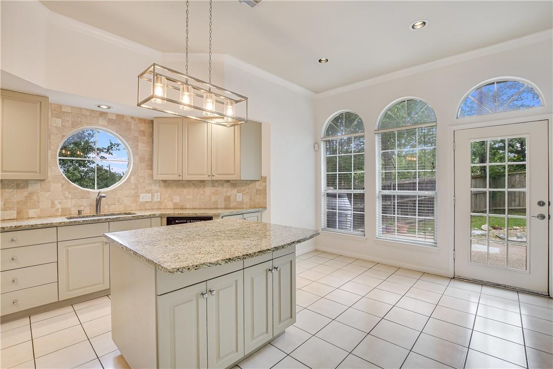 1107 Bowie RD, Austin