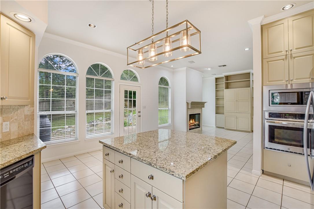 1107 Bowie RD, Austin