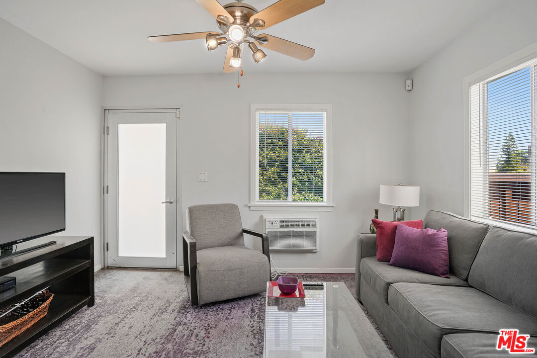 709 Ocean Park Blvd Unit: A