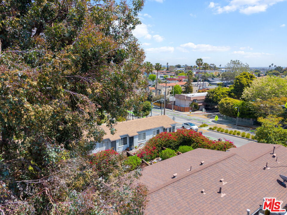 709 Ocean Park Blvd