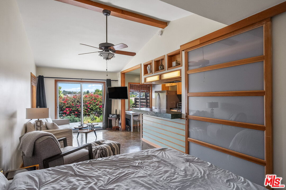 709 Ocean Park Blvd