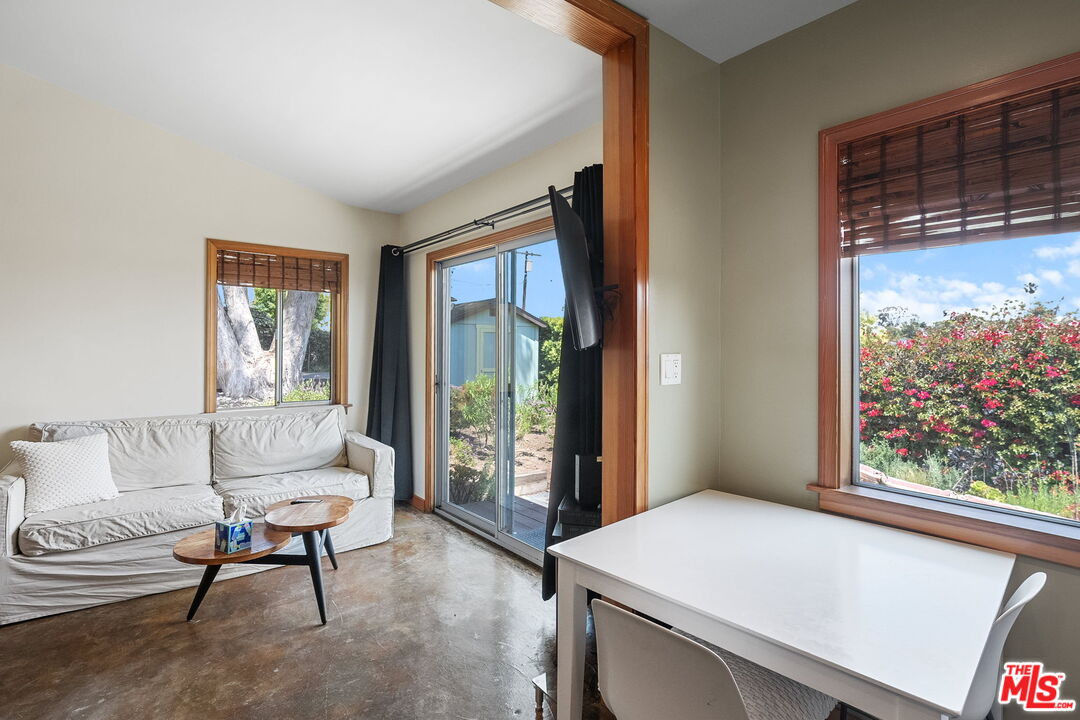 709 Ocean Park Blvd