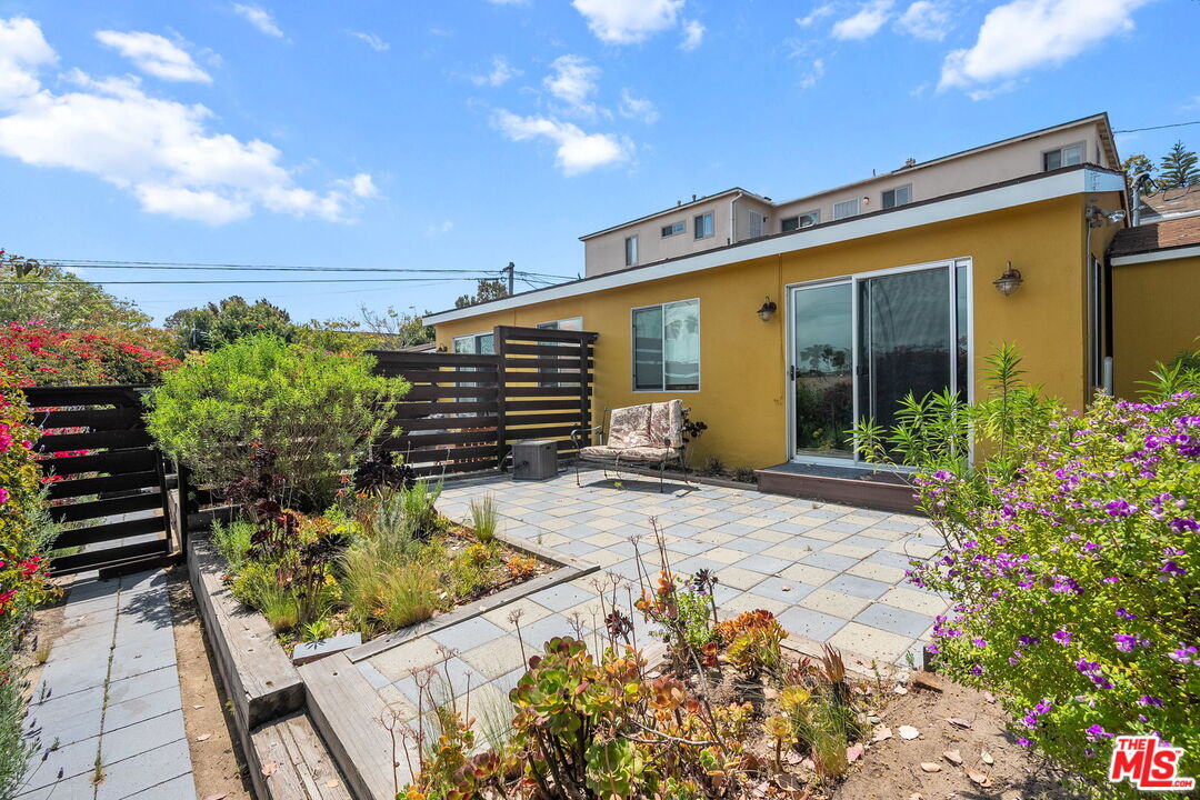 709 Ocean Park Blvd