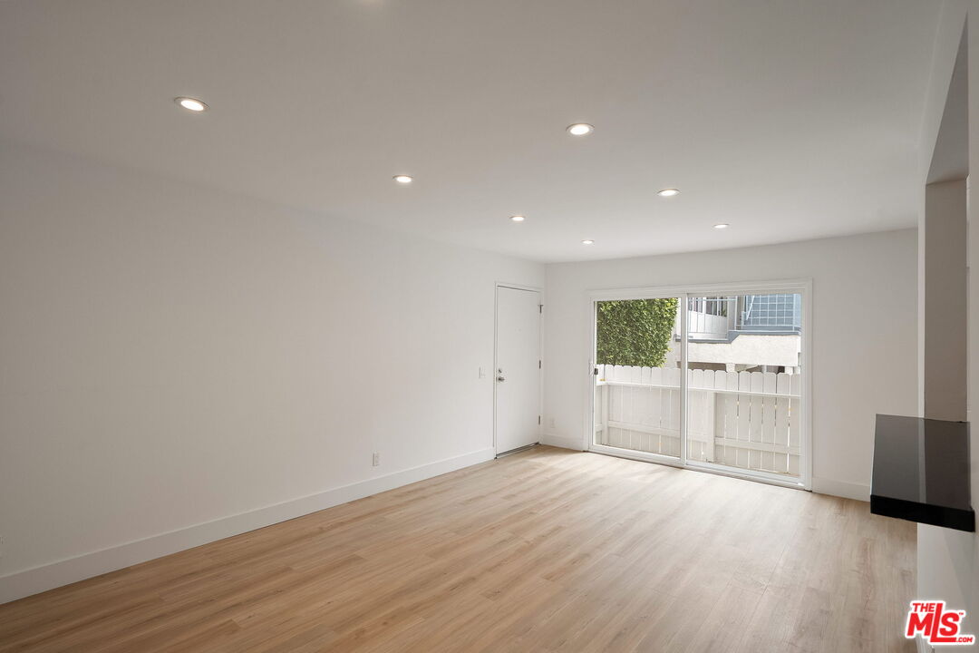 2884 Sawtelle Blvd Unit: 108