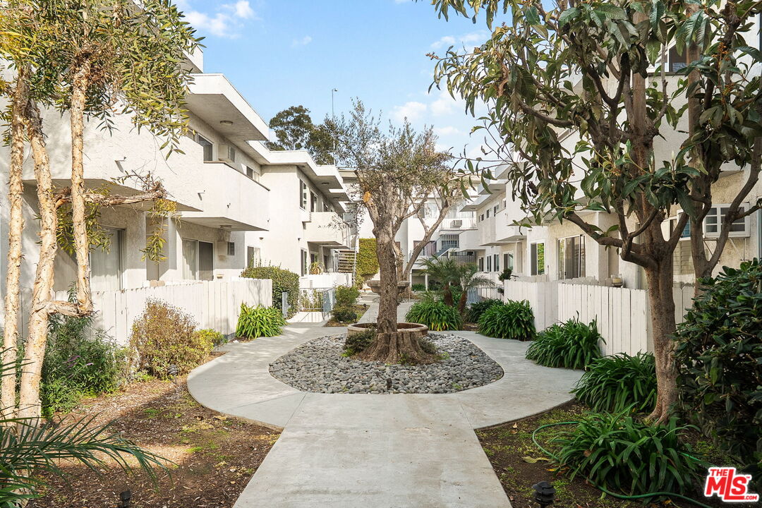 2884 Sawtelle Blvd Unit: 108