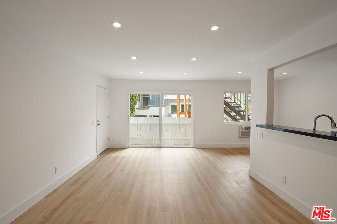 2884 Sawtelle Blvd Unit: 108