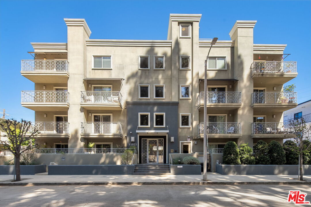 11023 Fruitland Dr Unit: 104