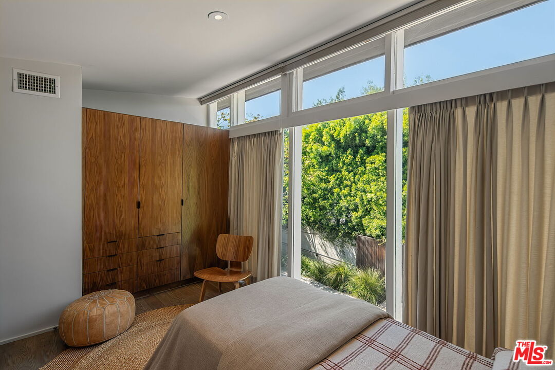 12632 W Sunset Blvd