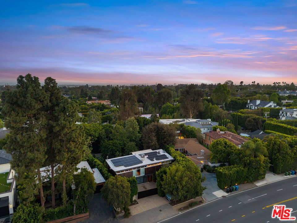 12632 W Sunset Blvd