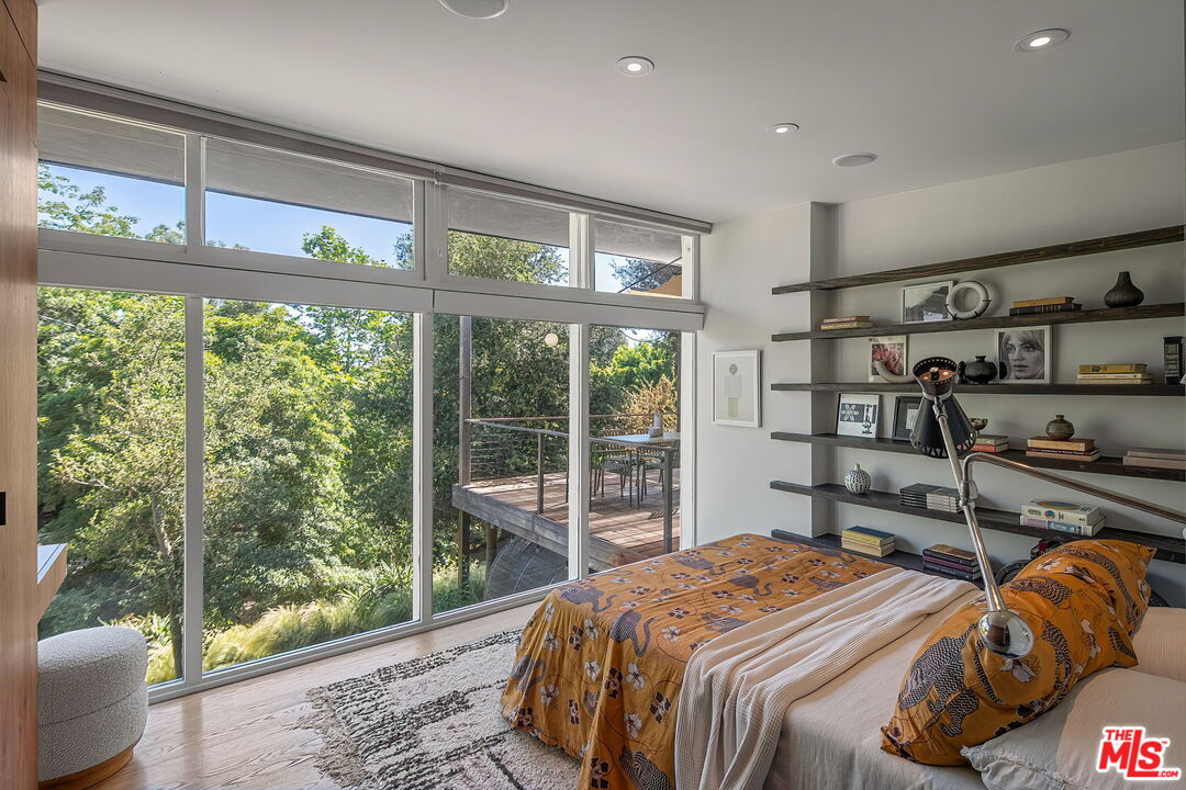 12632 W Sunset Blvd