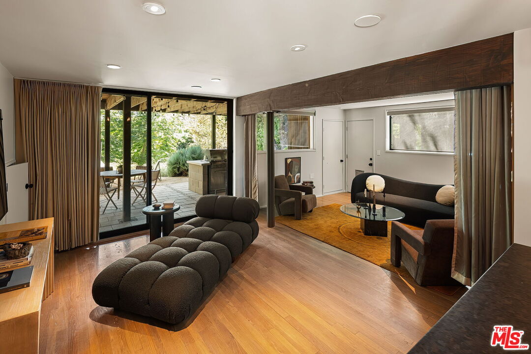 12632 W Sunset Blvd