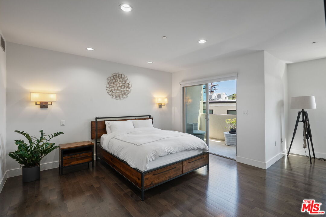 11023 Fruitland Dr Unit: 104