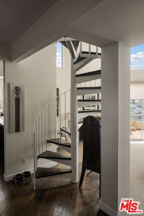245 Main St Unit: 308