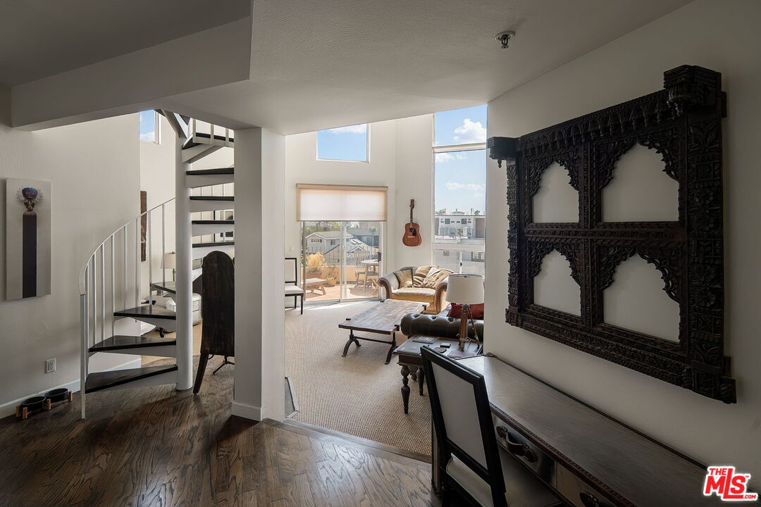 245 Main St Unit: 308