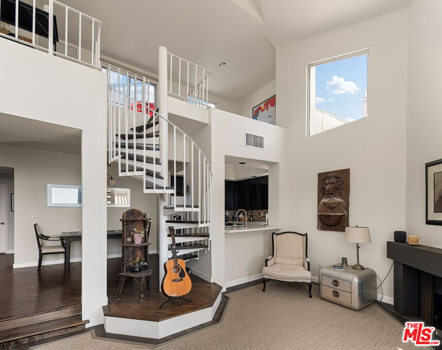 245 Main St Unit: 308