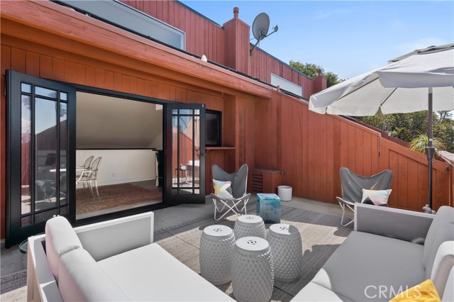 2110 Neilson Way