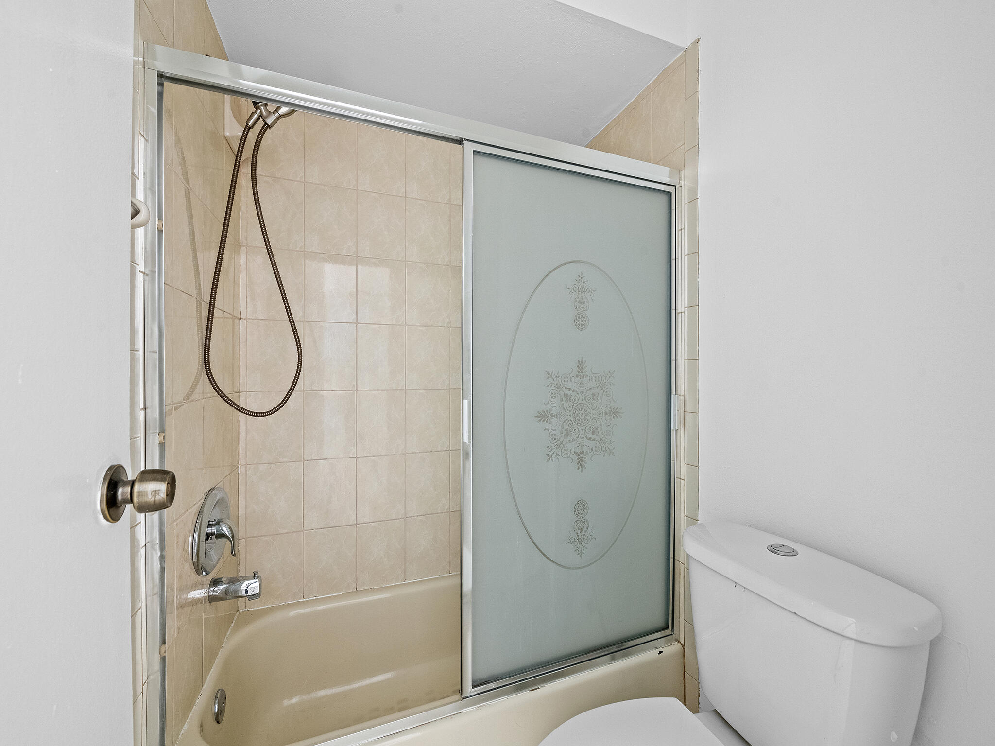 1 Jacaranda Country Club Drive 202