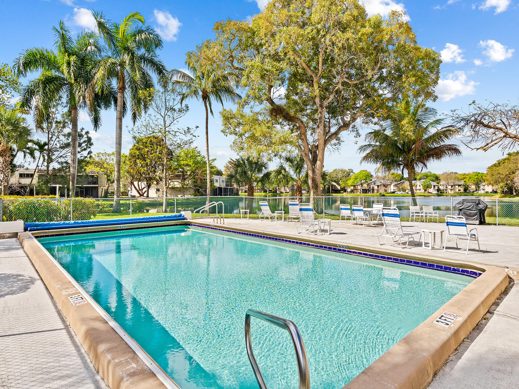 1 Jacaranda Country Club Drive 202
