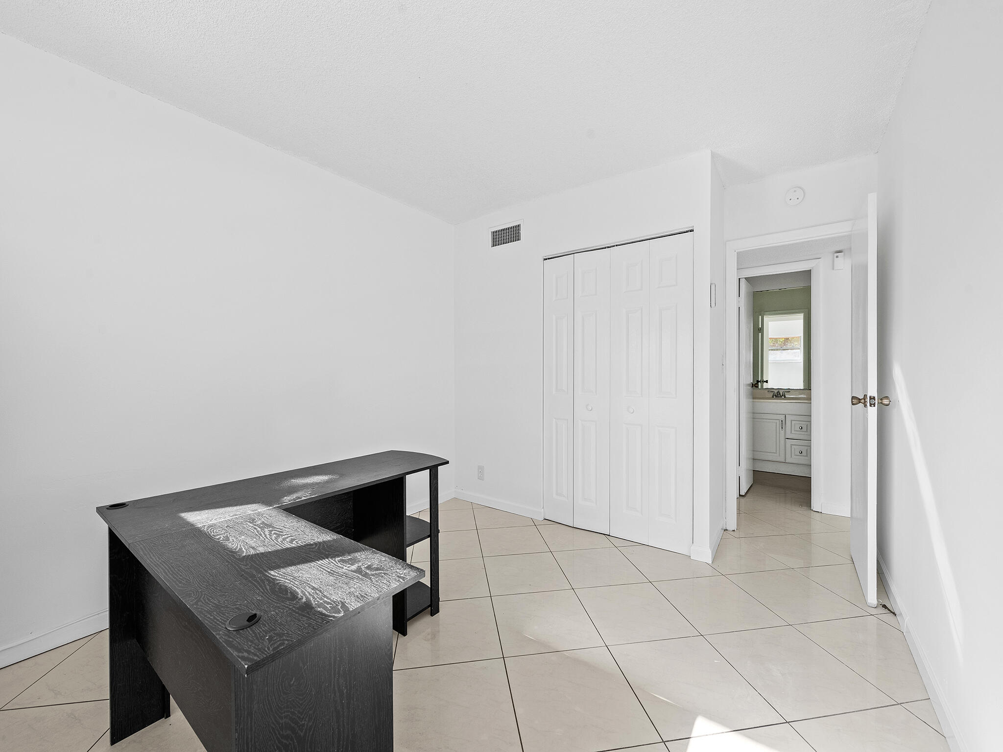 1 Jacaranda Country Club Drive 202