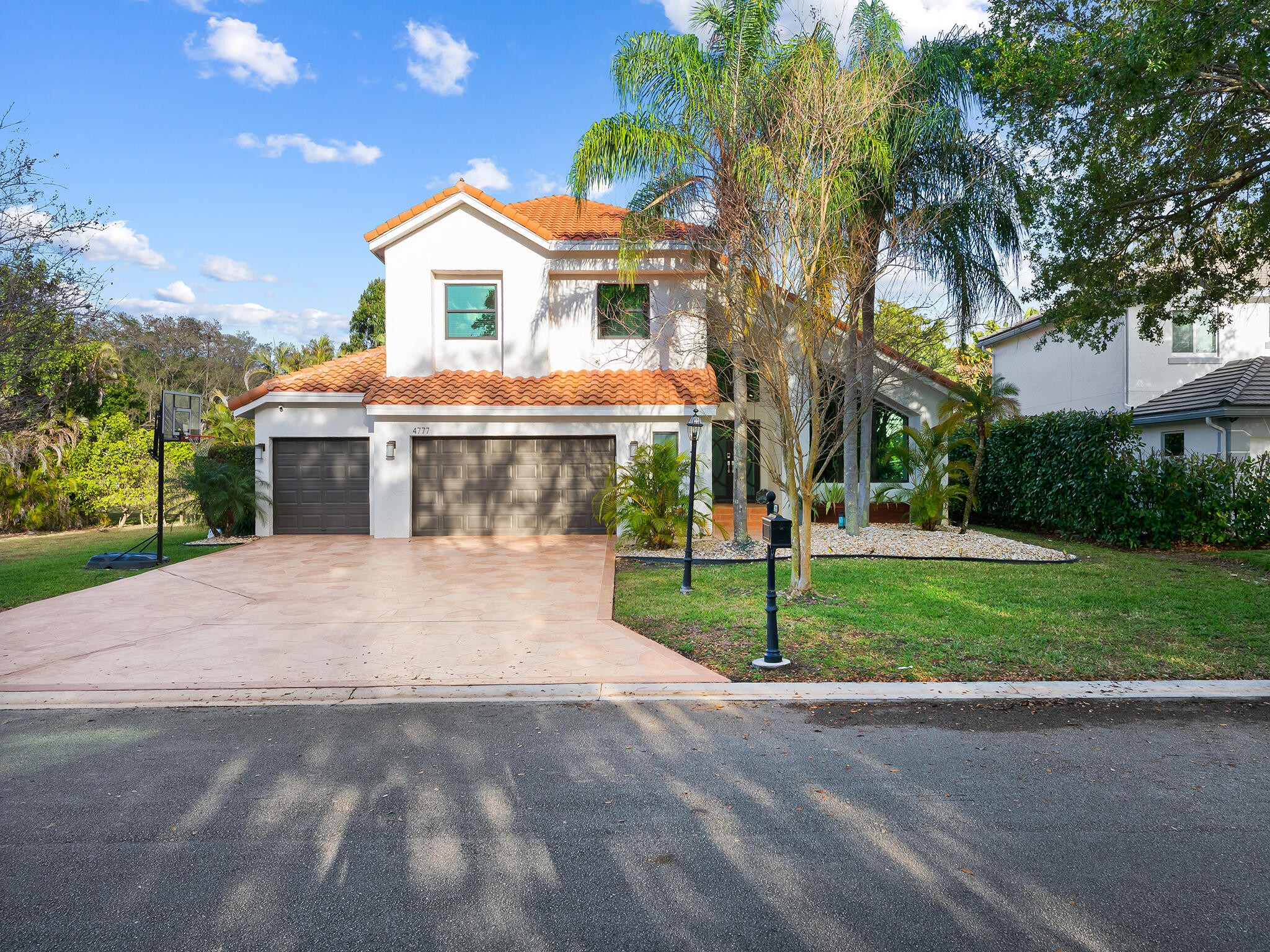 4777 Chardonnay Drive